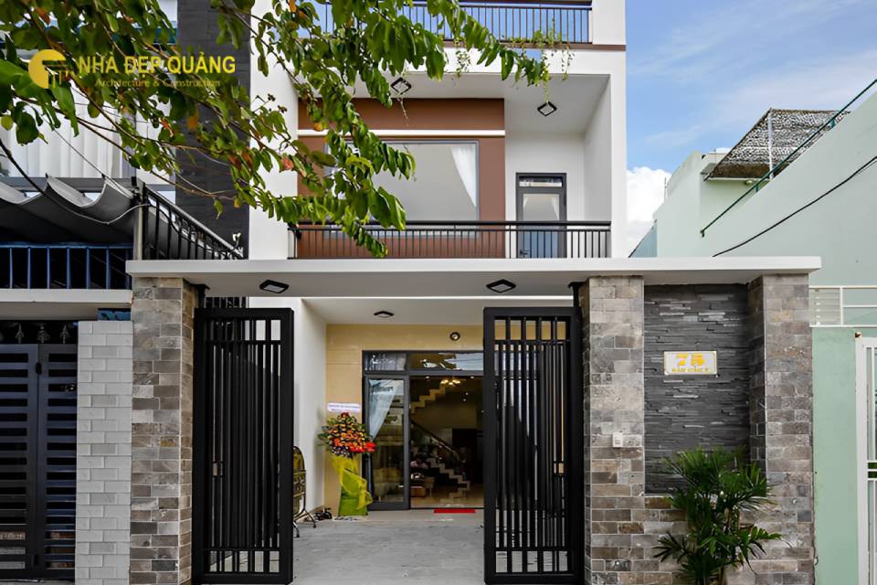 Chi phí xây dựng cho mẫu nhà phố 2 tầng 5x15m có thể thay đổi dựa trên nhiều yếu tố khác nhau